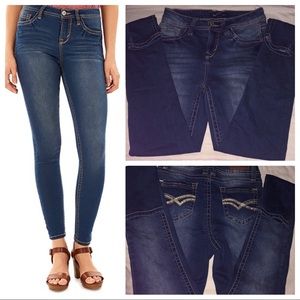 Wallflower Denim Jegging Jeans
